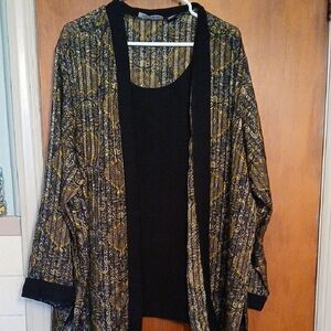 Club Z Collection Open-Front Black and Gold Paisley Women's Cardigan